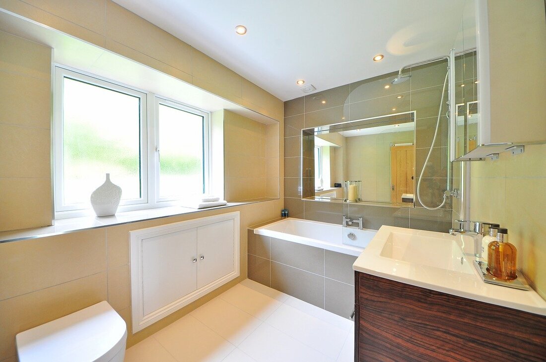 bathroom-fitter