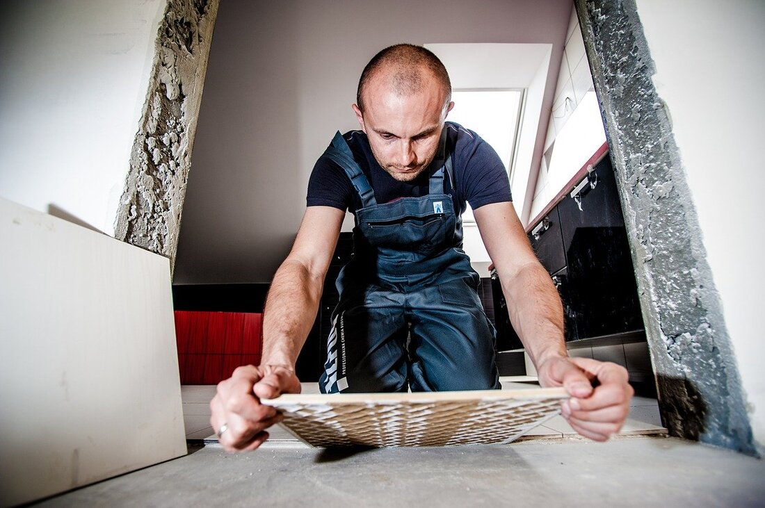 bathroom-tiling-bathroom-tiler-floor-tiler-doncaster-wall-tiler-doncaster-south-yorkshire-2_1
